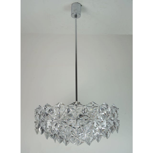 Mid-Century Chandelier in Crystal Glass and Chrome Plated Metal with 66 Glass Prisms from Kinkeldey, 1960s For Sale - Image 9 of 14