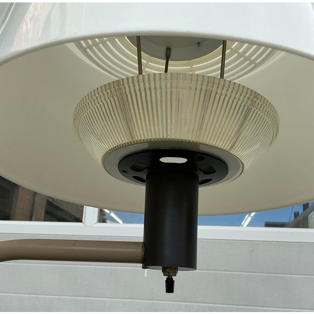 1960s Vintage Floor Lamp by Gerald Thurston for Lightolier For Sale - Image 5 of 12