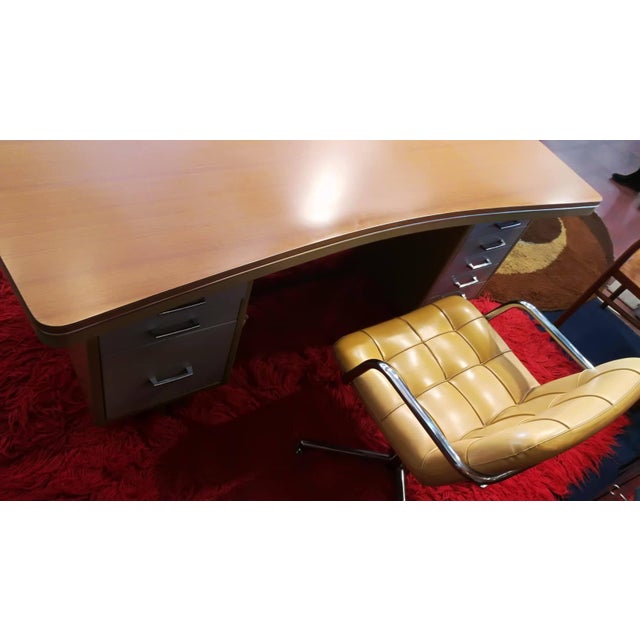Executive Desk in Lacquered and Laminated Metal from Anonima Castelli, 1950s For Sale - Image 11 of 12