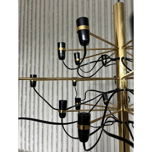 Modern Brass Chandelier by Gino Sarfatti for Flos, 1970s For Sale - Image 3 of 7