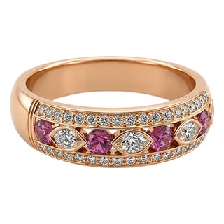 18k Rose Gold Ring With Pink Sapphires, Size 6.5 For Sale