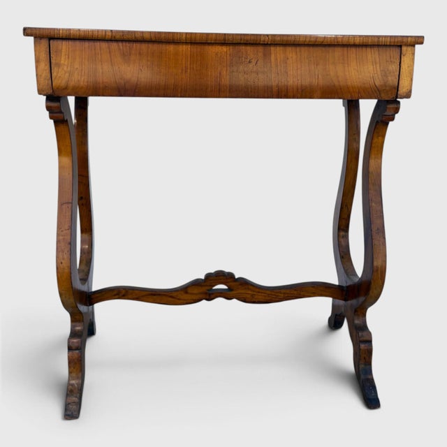 English 19th Century Walnut Side Table / Ladies Desk For Sale - Image 3 of 7