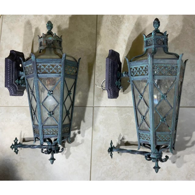 1980s Large Pair of Handcrafted Wall-Mounted Solid Brass Lanterns / Sconces For Sale - Image 13 of 18
