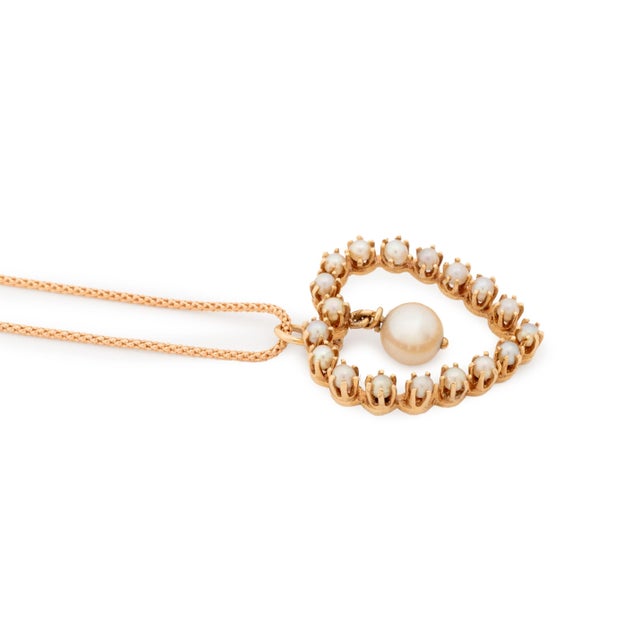 Pearl Heart Form Pendant on Rose Gold Necklace For Sale In New York - Image 6 of 7
