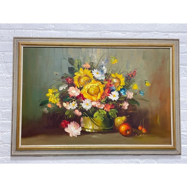 Vintage Floral Still Life Oil Painting in Frame | Elegant European Bouquet With Roses & Daisies | Classic Traditional Wall Art For Sale - Image 11 of 13