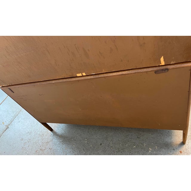 Mid 20th Century Barney Flagg for Drexel Parallel Mid-Century Walnut and Cane Credenza and Hutch For Sale - Image 13 of 14