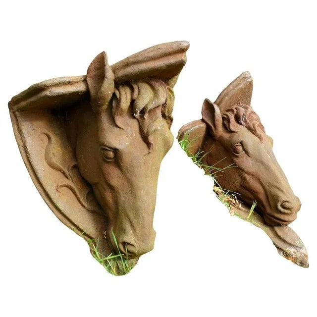 Cast Iron Horse's Head Wall Bracket Shelves, 1920s, Set of 2 For Sale - Image 9 of 9