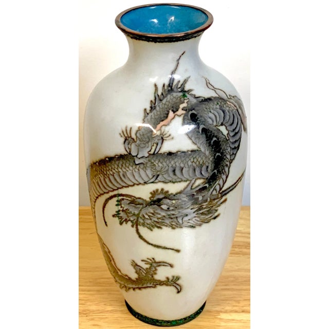 Exquisite Japanese Wireless Cloisonné Dragon Motif Vase, Meiji / Taisho Period For Sale In West Palm - Image 6 of 12