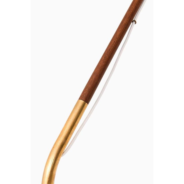 Fishing Pole Floor Lamp in Brass with Steel and Teak by Svend Aage Holm Sørensen, 1950s For Sale - Image 4 of 12