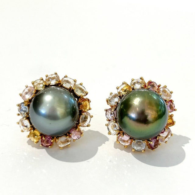Bochic "Orient" Tahiti Pearls & Multi Sapphire Earrings Set In 18K Gold & Silver For Sale - Image 17 of 18