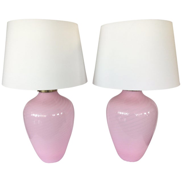 Mid-Century Modern Pair of Murano Glass Pink Swirl Table Lamps Made in Italy For Sale