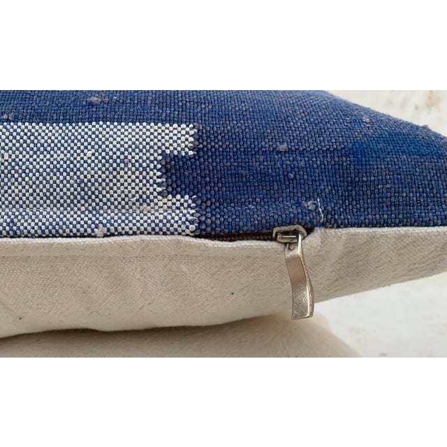 Early 21st Century Contemporary Big Blue and Pink Pillow Covers - a Pair For Sale - Image 5 of 10