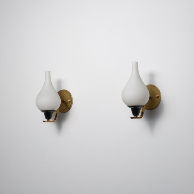Vintage Italian Wall Sconces in Brass and Opaline Glass, 1950s, Set of 2 For Sale - Image 10 of 10