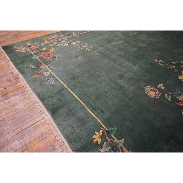 Art Deco 1930s Solid Green Field Floral Antique Chinese Art Deco Carpet Rug For Sale - Image 3 of 9