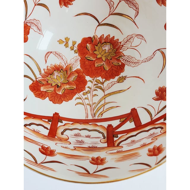 Chinoiserie Vintage Andrea by Sadek Porcelain Chinoiserie Style Centre Piece Bowl For Sale - Image 3 of 9