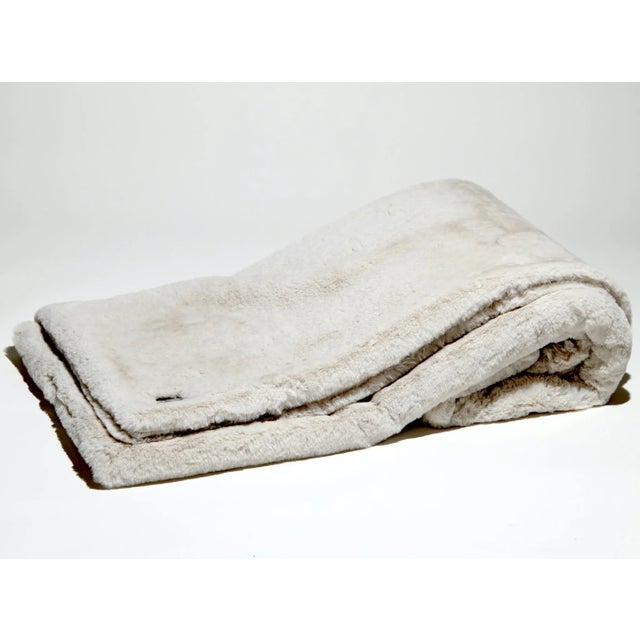 Our most luxurious double-sided Luxe Faux Fur Throw. An opulent, rich, silky hand creates total comfort in an elegant...