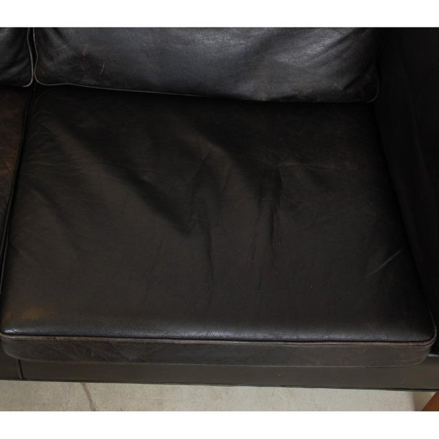 Vintage 2213 3-Seater Sofa in Patinated Black Leather by Børge Mogensen for Fredericia For Sale - Image 11 of 18