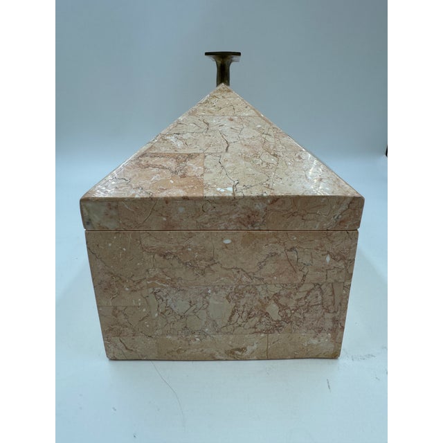 Maitland - Smith Vintage Tessellated Stone Jewelry Box in Pink Marble With Brass Handle – Maitland-Smith Style, Hollywood Regency For Sale - Image 4 of 7