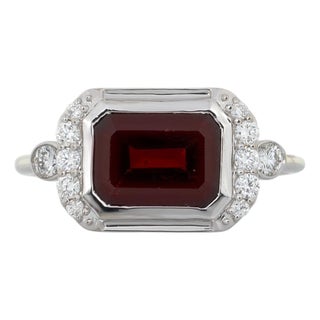 2.9Ct Garnet Ring With Natural Diamonds Accents: Solid 14k Gold, Size 6.75 For Sale