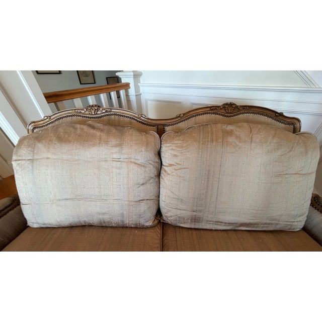 Vintage Baker Furniture French Provincial Louis XV Carved Wood Settee For Sale - Image 9 of 10