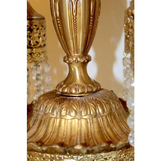 1960s Hollywood Regency Brass & Crystal Waterfall Table Lamp For Sale - Image 16 of 17