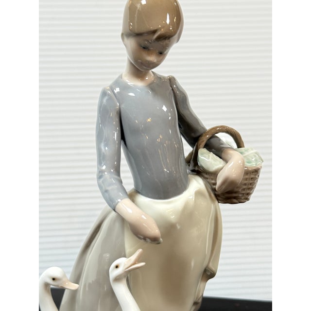 1980s Fulgencio García for Lladró Pacing the Ducks Porcelain Figurine, Signed For Sale - Image 5 of 12