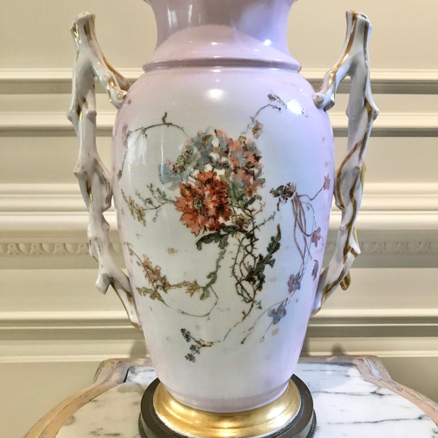 Metal Antique Pink, White, Pastel Colored Urn Form Lamp, With Gold Highlights For Sale - Image 7 of 10