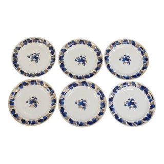 Antique Early 19th Century Chinese Export Blue and White Porcelain Dinner Plates With Grape Leaf Border - Set of 6 For Sale