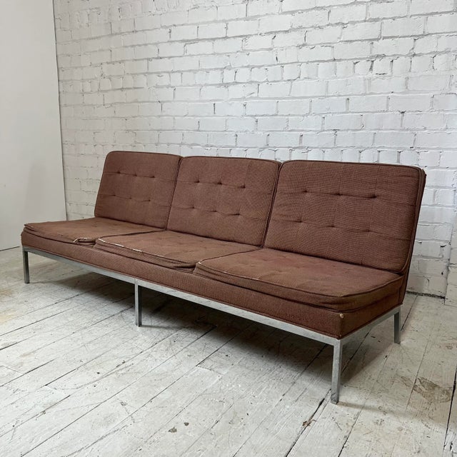 Mid-Century Modern Florence Knoll Sofa in Need of Restoration For Sale - Image 3 of 13