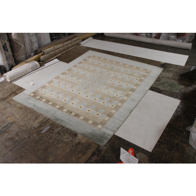 Hand knotted in silk, this 8x10 transitional rug is an addition to the European rug collection by Rug & Kilim,...