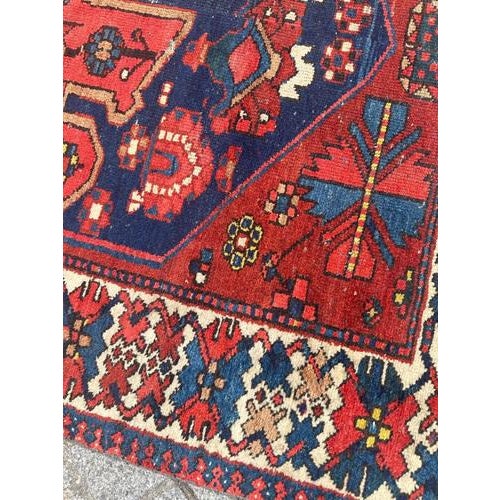 Tribal Hamadan Rug from Bobyrugs, 1890s For Sale - Image 10 of 18