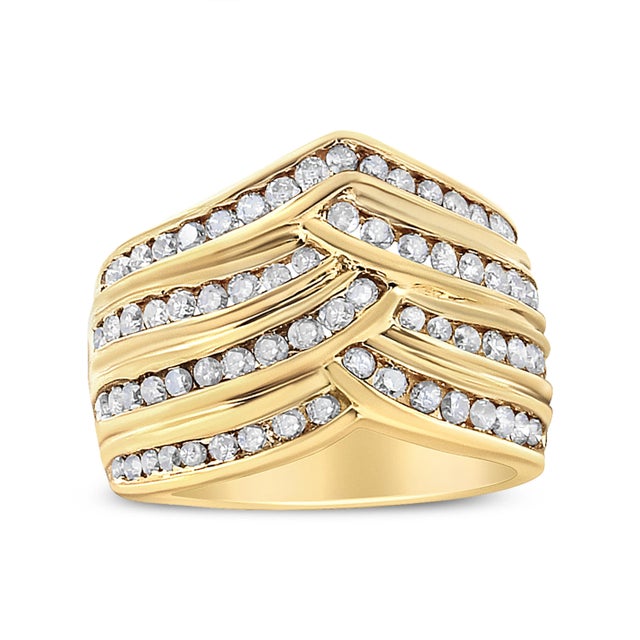Treat yourself to this modern and charming channel set diamond band and elevate all your looks! This beautiful ring is...
