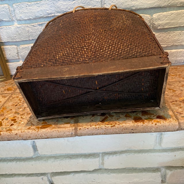 Antique Early 20th Century Woven Grain Basket From the Philippines For Sale In Las Vegas - Image 6 of 10