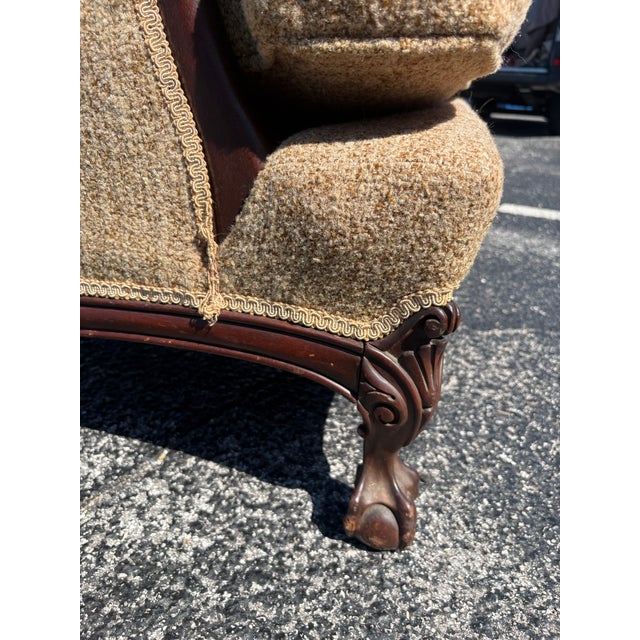 Extremely well-made lounge chair that is built to last for at least another lifetime! Incredibly sturdy, durable, and...