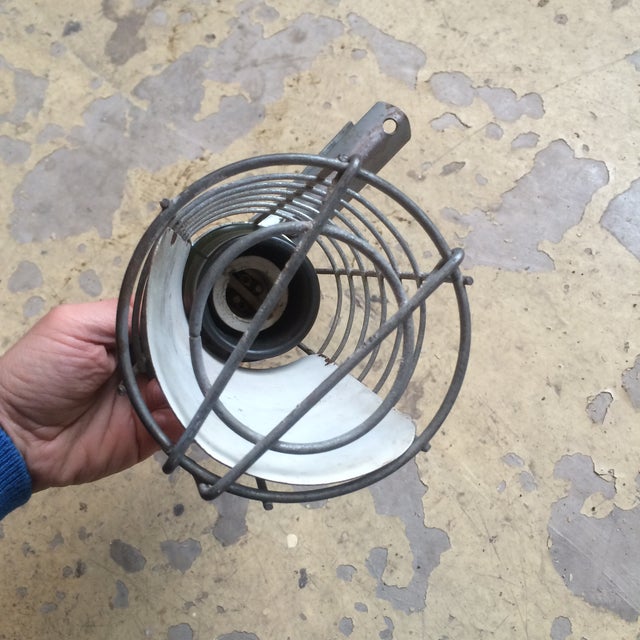 Gripper Inspection Hand Lamp from Briticent, England For Sale - Image 4 of 6