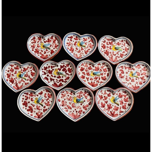 Vintage Italian Deruta Majolica Ceramic Heart Shape Plates - Set of 10 For Sale In Miami - Image 6 of 12