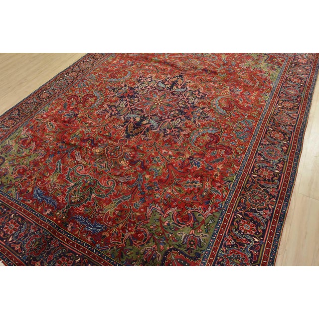 Farmhouse Heriz Rug 8’2” X 10’11” Red Wool Vintage Traditional Hand-Knotted Carpet For Sale - Image 3 of 15