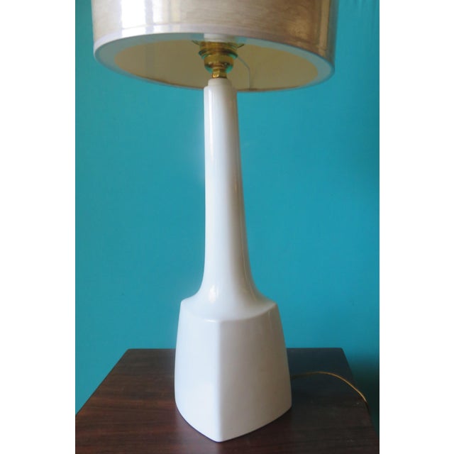 Danish Tall Table Lamp in White Stoneware, 1965 For Sale - Image 4 of 7