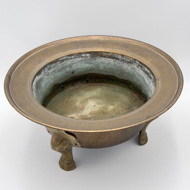 Antique Korean Brass Brazier(Hibachi) For Sale - Image 4 of 6