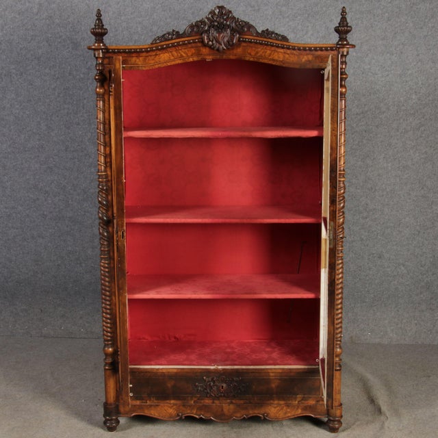 Brown Antique Biedermeier Display Cabinet in Walnut, 1860 For Sale - Image 8 of 18