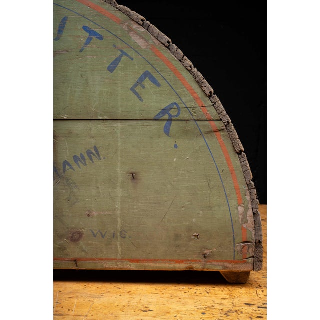 Early 20th C. "Hub City" Feed Cutter Wooden Sign by Albrecht, Fuchs & Thurmann For Sale - Image 9 of 16