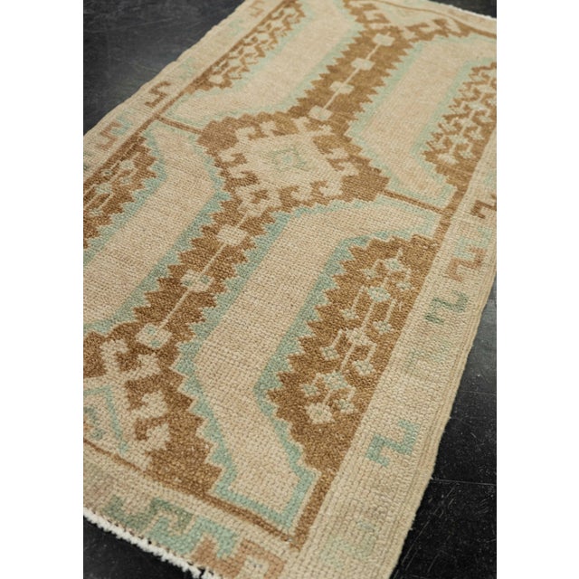 Textile Turkish Mini Rug Oriental Hand Knotted Vintage Rug 1'7" x 3' #21037 For Sale - Image 7 of 8