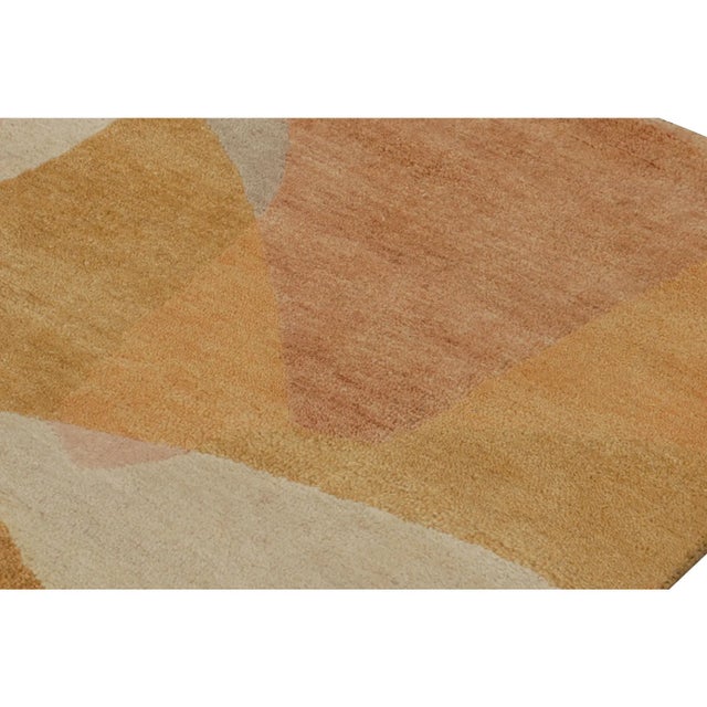 Rug & Kilim Rug & Kilim’s Mid-Century Modern Rug With Geometric Patterns For Sale - Image 4 of 7