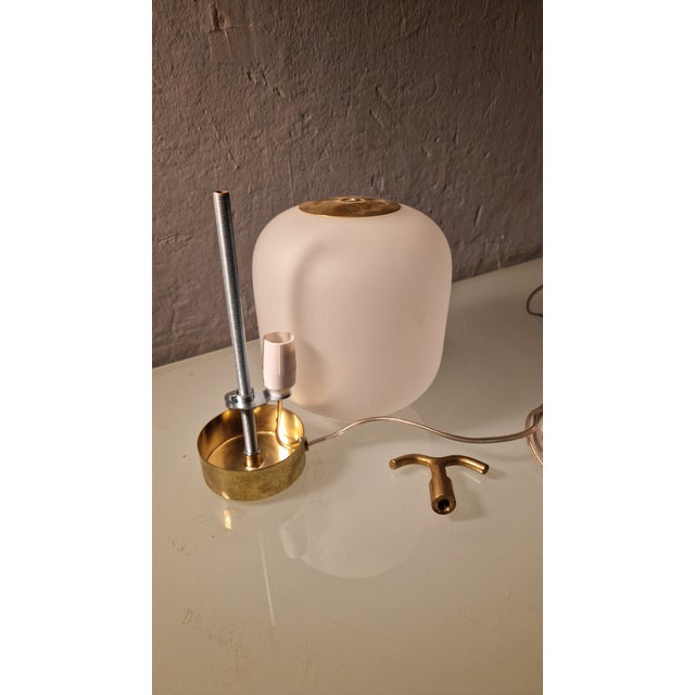Mid-Century Modern Table Lamps in Brass with Handle and Sandblasted Glass, 1990s, Set of 2 For Sale - Image 3 of 10