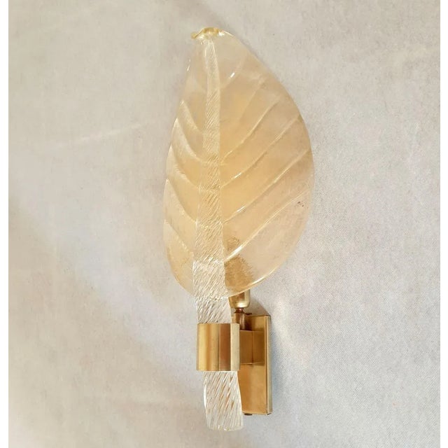 1970s Pair of Leaves Gold Murano Glass Sconces 1970s For Sale - Image 5 of 10