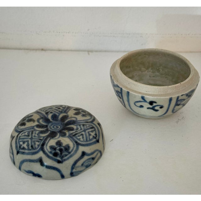 Hoi an Hoard Chinese Shipwreck Cosmetic Box For Sale - Image 4 of 4