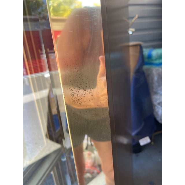 Mid Century Attribution MasterCraft Brass Clad Vitrine #2 For Sale In Sacramento - Image 6 of 17