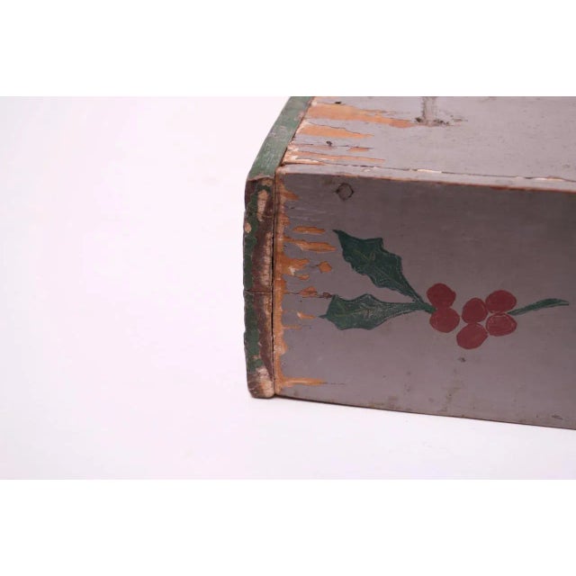 19th Century Folk Art Hand-Painted Shave Box / Caddy For Sale - Image 11 of 13