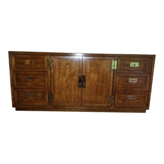 Mid 20th Century Henredon Wood Buffet For Sale