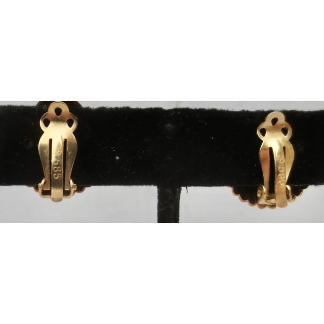 Mid-Century Modern 14 Kt. Gold Scallop Shell Earrings European 50s For Sale - Image 3 of 5